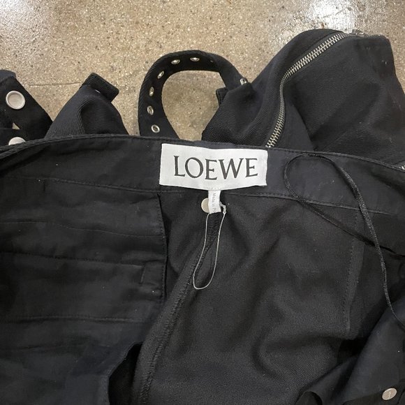 LOEWE Black Wool Belted Trousers - Picture 2 of 7